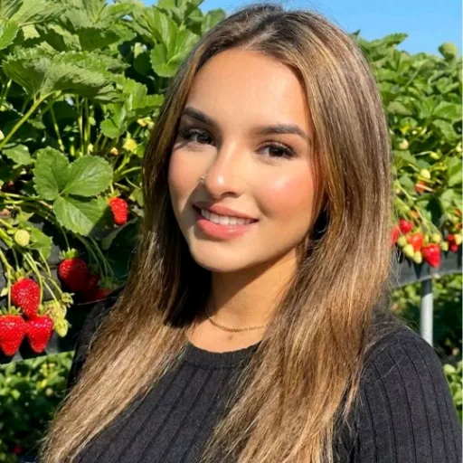 S A M E R A A A 🍓
